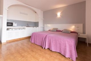 Apartamentos Orosol 2 by Typic Hotels - San Antonio - 7