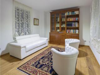 Gorgeous Home In Dobrovo V Brdih - Dobrovo - 5