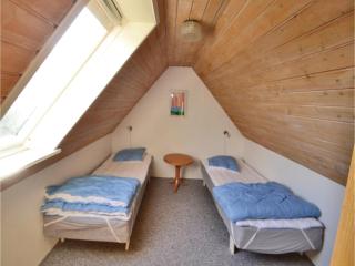 Nice Home In Glesborg With Sauna - Glesborg - 7
