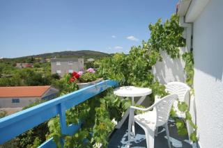Apartments by the sea Sucuraj, Hvar - 3589 - 5