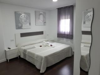 Hostal Goyesco Plaza - Plasencia - 8