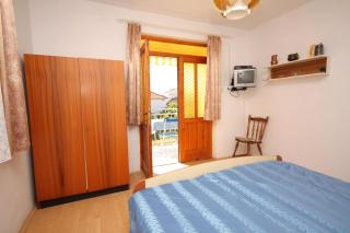 Apartments by the sea Jezera, Murter - 5074 - 2