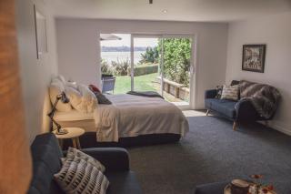 Water & City Lights Studio - Tauranga - 3