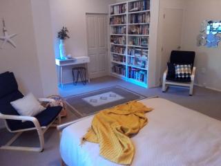 Dream Escape for 2 - Paraparaumu Beach - 2
