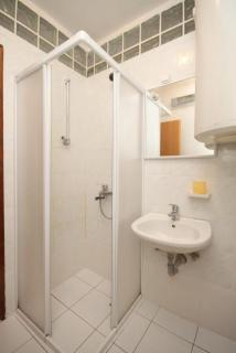 Apartments by the sea Okrug Gornji, Ciovo - 8663 - Trogir - 4