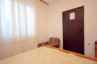 Apartments by the sea Vis - 8885 - 2