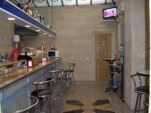 Hostal DS - Velilla de San Antonio - 4
