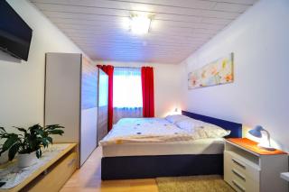 Privatzimmer Haus Erika - Sankt Peter-Freienstein - 3
