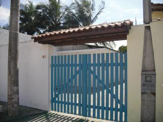 Casa com Amplo quintal no Canto do Mar - 0