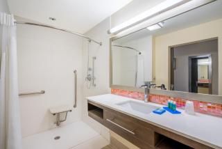 Holiday Inn Express & Suites Nassau by IHG - Nassau - 4
