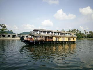 Kerala Nature Houseboat by Coco floatel - Alleppey - 8