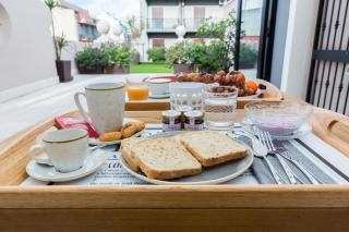 200 ROOMS & TERRACE - 7