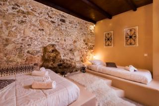 Alia Stone Villa-Ideal for families-Heated pool - 1