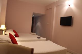 Hotel Sea Crown - 1