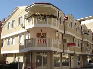Apartments Matjan with private garages - Ohrid - 9