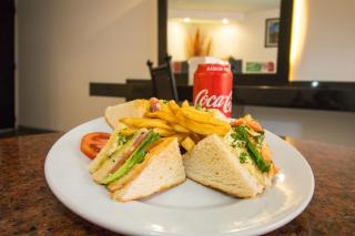 Hotel Atenas Plaza - 2