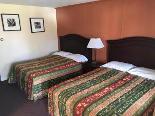 Angola Motel - Angola-on-the-Lake - 3