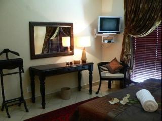 Rustenburg Boutique Hotel - 4