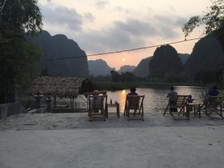 Trang An River View Homestay - Ninh Binh - 0