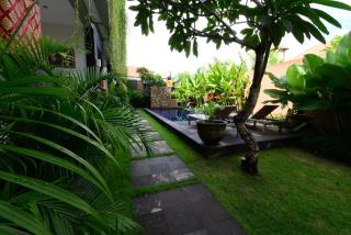 Surya Guest House Sanur - Sanur - 0