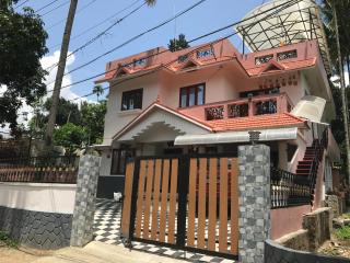 Mulberry Homestay - Thekkady - 0