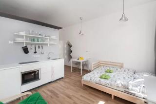 LOVELY Prague Apartment - Praga - 0