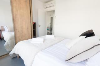 Bright 2 BR in Hype Neighborhood by FeelHome - Tel Aviv - 1