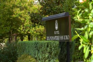 Hotel Real Monasterio de San Zoilo - Carrión de los Condes - 2