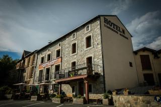 Hôtel Restaurant L'ancienne Auberge - 1