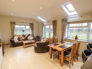 Shreyas Cottage - Blackburn - 8