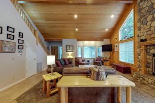 Hatcher's Hideaway - Shaver Lake - 7