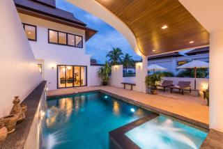 Penthouse Savoye - Strand Ao Nang - 0