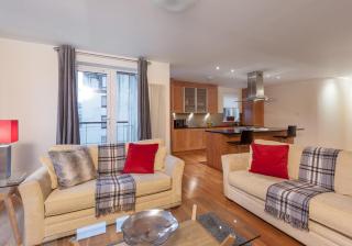 The Holyrood Park Residence - Edinburgh - 2