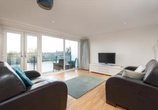The Metropole Residence - 1