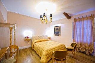Boutique Hotel L'Imperatrice - Foiano della Chiana - 4