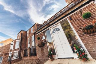 The Stay Company, Friar Gate - 7