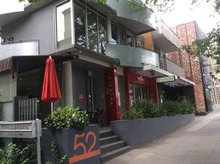 Radiance - Chic Fitzroy Street Apartment - 5