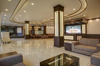 Hotel The Royal Krishna - 4