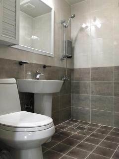 Hotel Joy near Camp Humphres - Pyeongtaek - 6