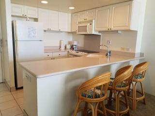 Ilikai Marina 380 Yacht Harbor View 1BR - Honolulu - 4