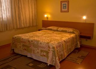 Plaza Hotel - 4