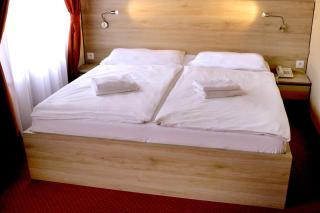 Hotel Stardust - Nové Zámky - 3