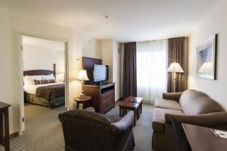 Staybridge Suites Austin Airport by IHG - Austin - 4