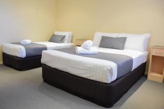 Beachway Motel - Ulverstone - 9