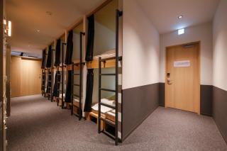 White Hostel Shinsaibashi - Osaka - 1