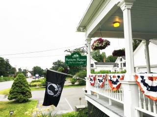 Center Harbor Sutton House B & B - 3