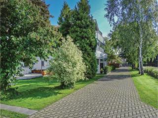 Amazing Apartment In Warwerort - Friedrichsgabekoog - 6