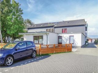 Amazing Apartment In Warwerort - Friedrichsgabekoog - 4
