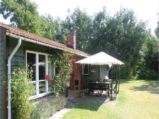 3 Bedroom Awesome Home In Nybrostrand - 2