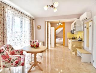 Sirena Palace Family Hotel - Obzor - 6